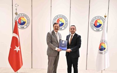 Başkan Güngör, başkan Hisarcıklıoğlu’na dosya sundu
