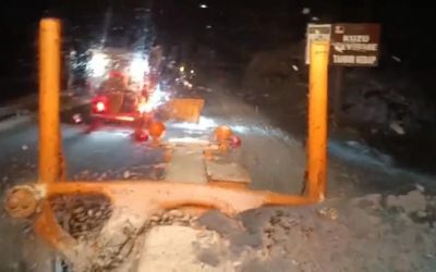 Antalya’da mevsimin ilk karı yağdı, Antalya-Konya karayolu beyaza büründü
