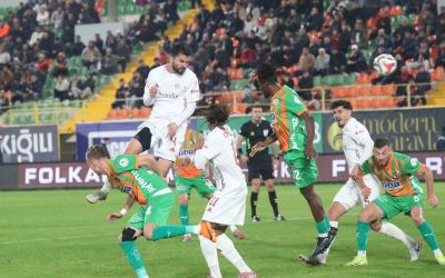 Trendyol Süper Lig: Alanyaspor: 0 - Antalyaspor: 0 (Maç sonucu)
