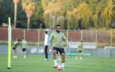 Alanyaspor, Kayserispor maçının hazırlıklarına başladı
