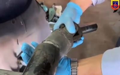 Antalya’da otomobilin şaftına gizlenmiş 17 kilogram metamfetamin ele geçirildi
