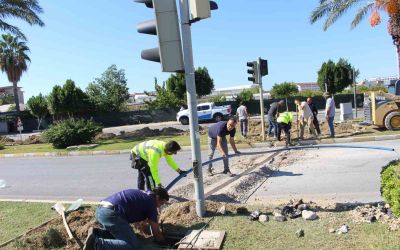 Büyükşehir Manavgat’ın sinyalizasyon altyapısını yeniliyor
