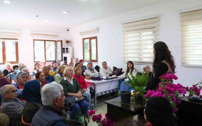 Büyükşehir Belediyesinden, yaş almış bireylere evde çiçek yetiştiriciliği eğitimi
