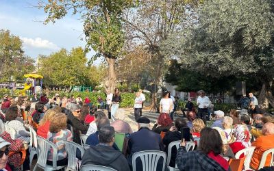 Yaşlı evinde kuşakları buluşturan yeni yıl etkinliği
