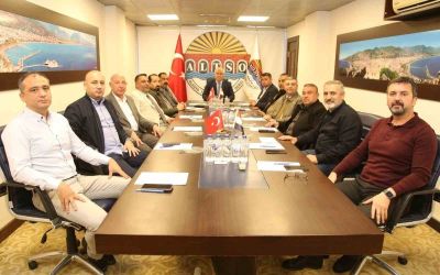 Başkan Erdem’den Alanya’ya yatırım daveti
