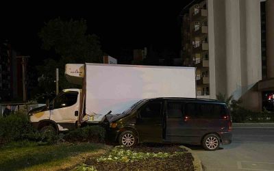 Alanya’da kavşakta kaza: 1 yaralı
