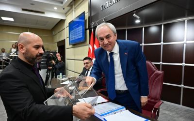 Kocagöz’den mecliste güçlü Türkiye vurgusu
