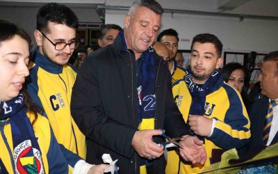Fenerbahçe Başkanı Saran, Alanya’da kütüphane açılışına katıldı
