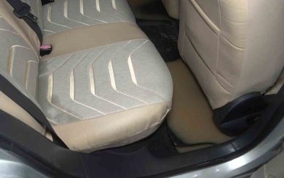 Taşan dere nedeniyle sitenin bahçesi ve araçlar su içinde kaldı
