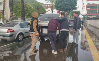 Özbek kadınları fuhuşa zorlayan 2 kişi tutuklandı
