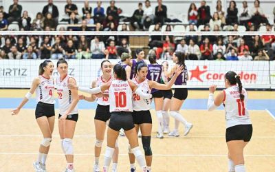 Muratpaşa Belediyespor çıkışta
