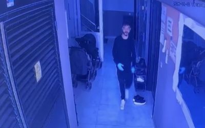 Antalya’da tartıştığı 37 haftalık hamile eşini dizlerinden vurdu
