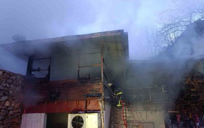 Alanya’da piknik işletmesinde yangın korkuttu
