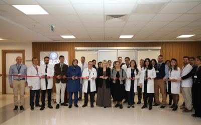 Akdeniz Üniversitesi Hastanesi’nde göz hastalıklarına lazer ile tedavi
