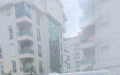 Antalya’da sağanak etkili oldu,araçlar yollarda ilerlemekte zorlandı
