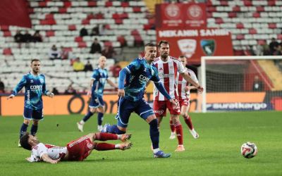 Trendyol Süper Lig: Antalyaspor: 3 - Samsunspor: 1 (Maç sonucu)
