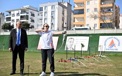 Muratpaşa’da ilkbahar dönemi spor okulları başladı
