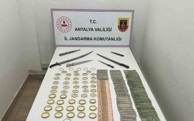 Antalya’da sahte altın operasyonu
