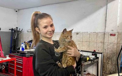Sanayinin 17 yaşındaki oto tamircisi kadın ustası
