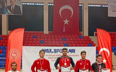Manavgat Belediyesi Güreş Kulübü sporcuları, Niğde’den derecelerle döndü
