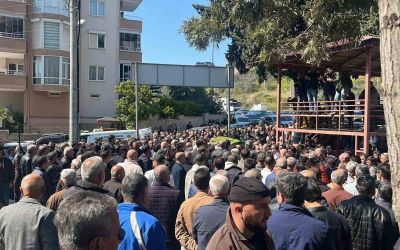 Hayatını kaybeden Zafer Partisi Alanya İlçe Başkanı son yolculuğuna uğurlandı
