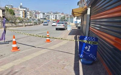 Antalya’da esnaf kavgası kanlı bitti: 1 ölü, 2 yaralı
