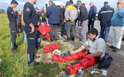 Gelen telefonla şantiyeye geri dönmek için ani manevra yaptı, muhtemel faciadan dönüldü
