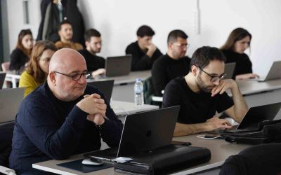 Büyükşehir’den teknoloji meraklısı gençlere yapay zeka eğitimi
