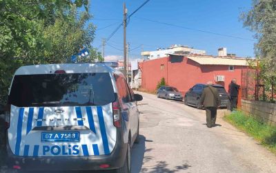 Antalya’da 15 gün önce anjiyo olan şahıs evinde ölü olarak bulundu
