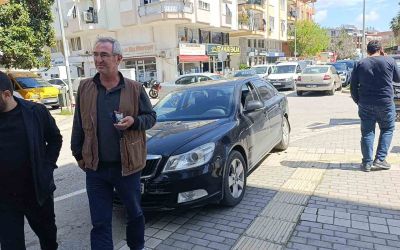 Manavgat’ta otomobiller çarpıştı: 1 yaralı
