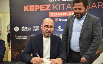 Kitabının satış geliri köy okulunun yapımına bağışlandı
