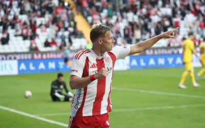 Trendyol Süper Lig: Antalyaspor: 3 - Eyüpspor: 0 (Maç sonucu)
