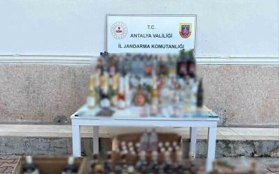 Antalya’da bin 150 litre kaçak alkol ele geçirildi
