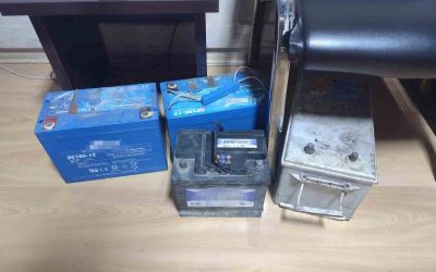 Aynı gün 6 araçtan akü çalan şüpheliler yakalandı
