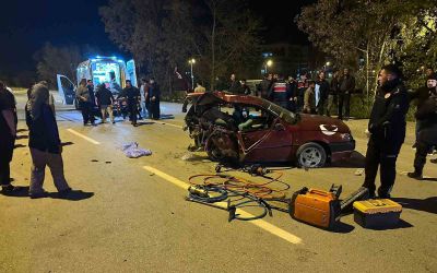 Finike-Kumluca yolunda kaza: 1 ölü, 5 yaralı
