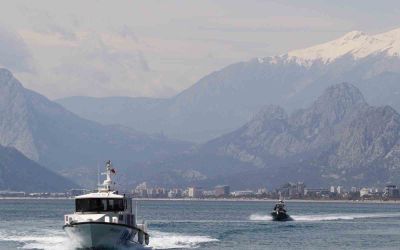 Suyun altını üstüne getiriyor, can kurtarmak için saniyelerle yarışıyorlar
