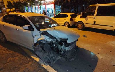 Park halindeki araçları hurdaya çevirdi, 3.41 promil alkollü çıktı
