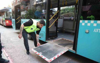 Büyükşehir’den toplu ulaşım araçlarına yönelik denetim
