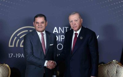 Cumhurbaşkanı Erdoğan, Libya Milli Birlik Hükümeti Başbakanı Abdülhamid Dibeybe ile bir araya geldi
