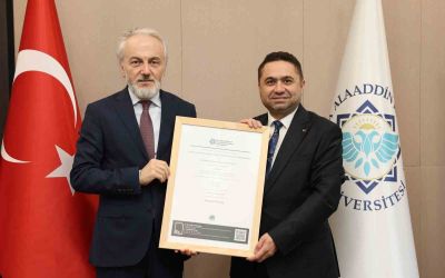 ALKÜ, yeşil enerjide Türkiye’nin ilk üniversitesi oldu
