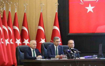 Antalya’da 192 milyar TL’lik 458 proje yürütülüyor
