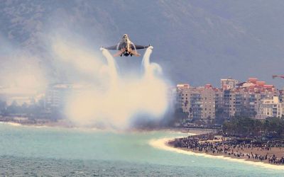 SOLOTÜRK Antalya’da nefes kesti: 23 Nisan kutlamalarında gökyüzü bayraklarla buluştu
