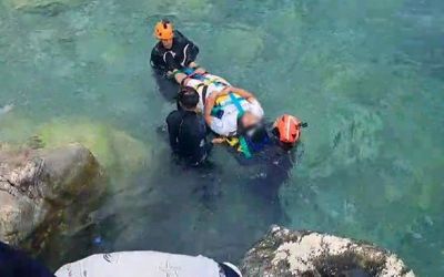 Kayalıklardan düşerek yaralanan şahıs için ekipler alarma geçti
