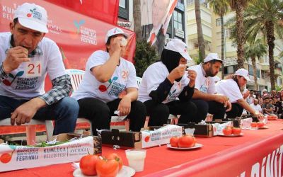 En acı yarışmada altın için mücadele ettiler
