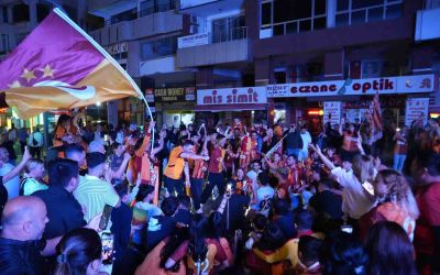 Galatasaray’ın şampiyonluğu Antalya’da kutlandı
