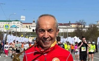 ‘Demir adam’ Kazan Maratonu’na performansıyla damga vurdu
