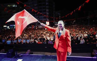 Büşra Özdemir: 