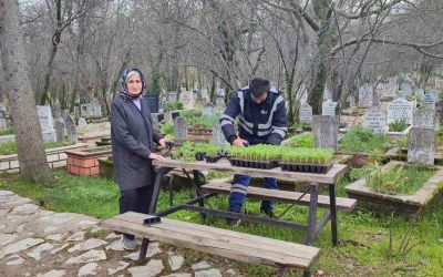 Büyükşehir’in mezarlıklarda bayram hazırlığı sürüyor
