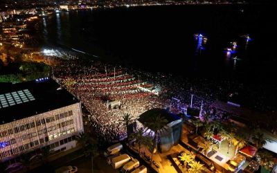 Melek Mosso Alanya’da festivalde sahne aldı
