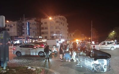 Kırmızı ışık ihlali kazayı beraberinde getirdi
